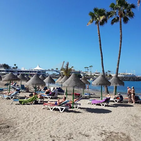 Borinquen With Heated Pool, Only 280 Meters To The Beach, Wifi Apartment Playa de las Americas (Tenerife)