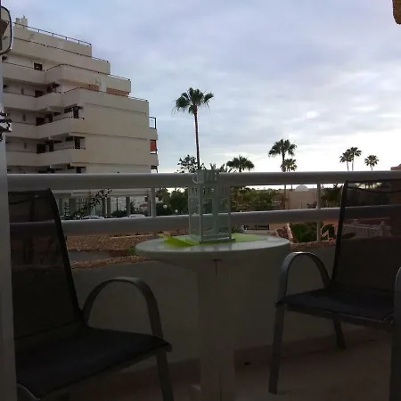 Borinquen With Heated Pool, Only 280 Meters To The Beach, Wifi * Playa de las Americas (Tenerife)
